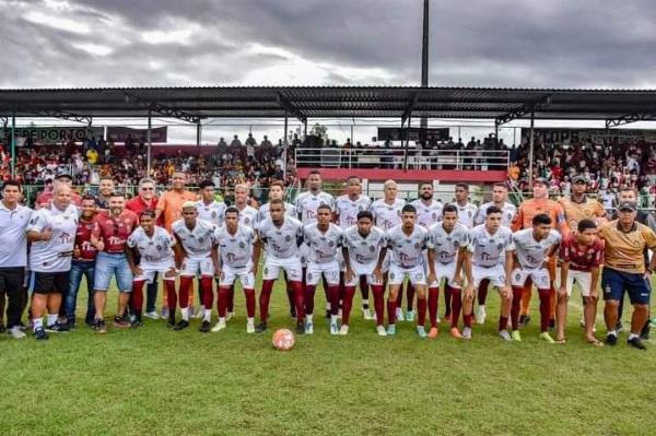 Seleção de Porto Seguro joga em Castro Alves para decidir vaga na final do Campeonato Intermunicipal de Futebol