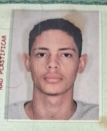 Jovem é encontrado morto por disparos de arma de fogo em Feira de Santana 