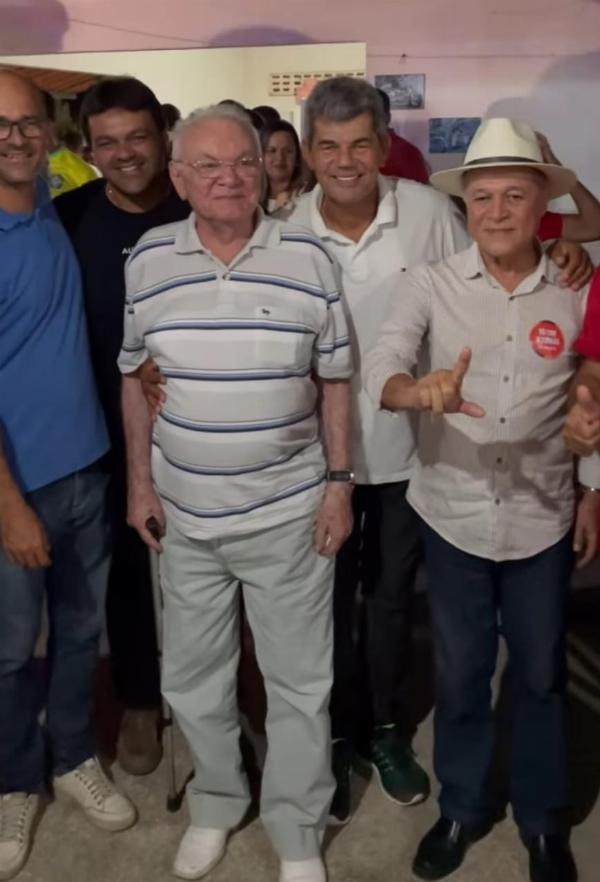 Ex-deputado estadual Gika Lopes lança pré-candidatura a prefeito de Serrinha 