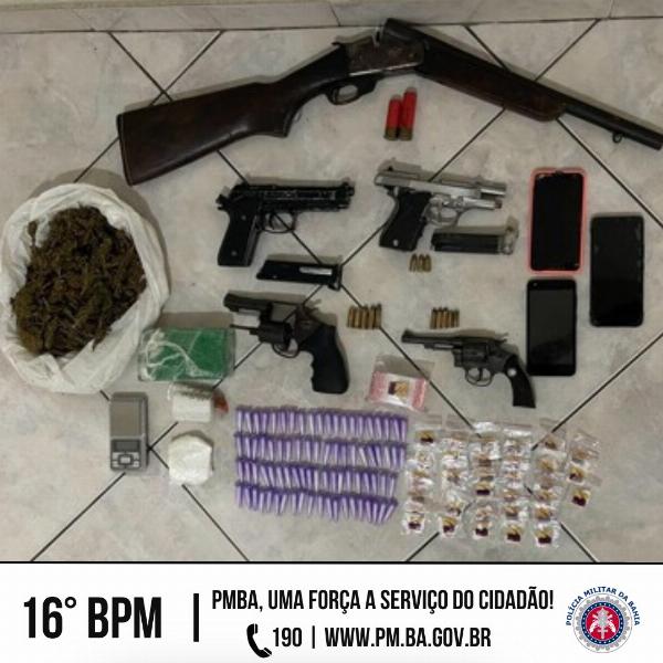 *Soint do 16º BPM colabora para a apreensão de grande quantidade de drogas, 4 armas de fogo e um simulacro de p