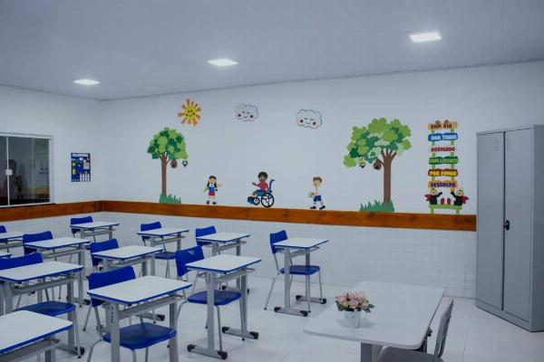 Prefeitura inaugura reforma e ampliação de escola em Satiro Dias