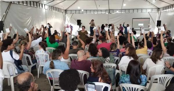 Professores da Uneb aprovam greve a partir de sexta-feira (27) por tempo indeterminado